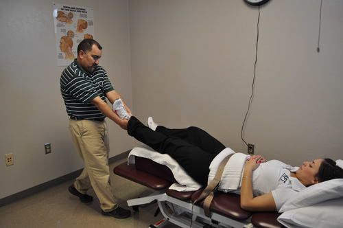 Professional physical therapy treatment session at Arizona Physical Therapy